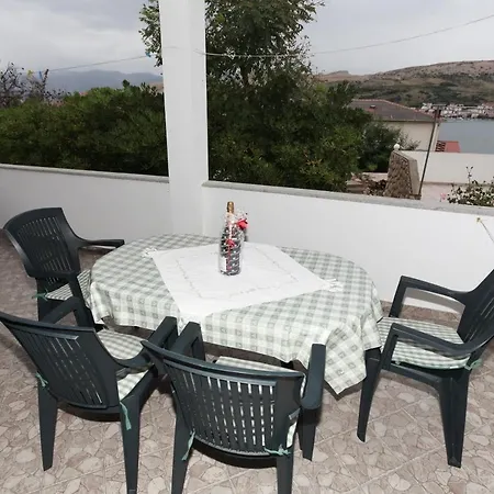 Appartement By The Sea Pag - 6383