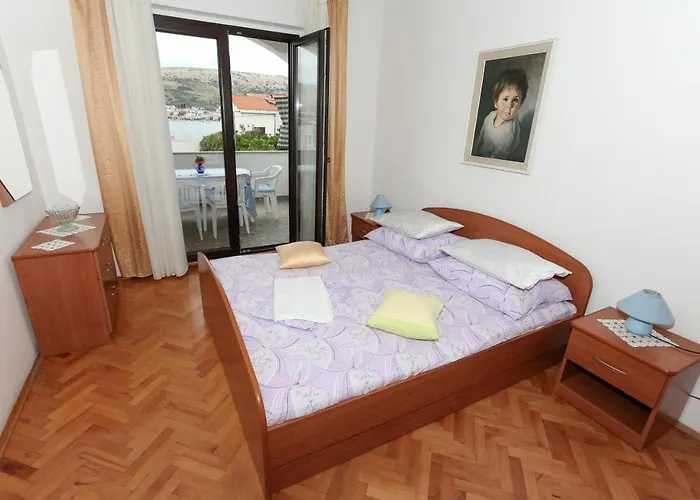 Apartman By The Sea Pag - 6383